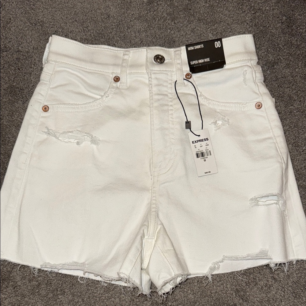 White Distressed Mom - Super high rise denim shorts